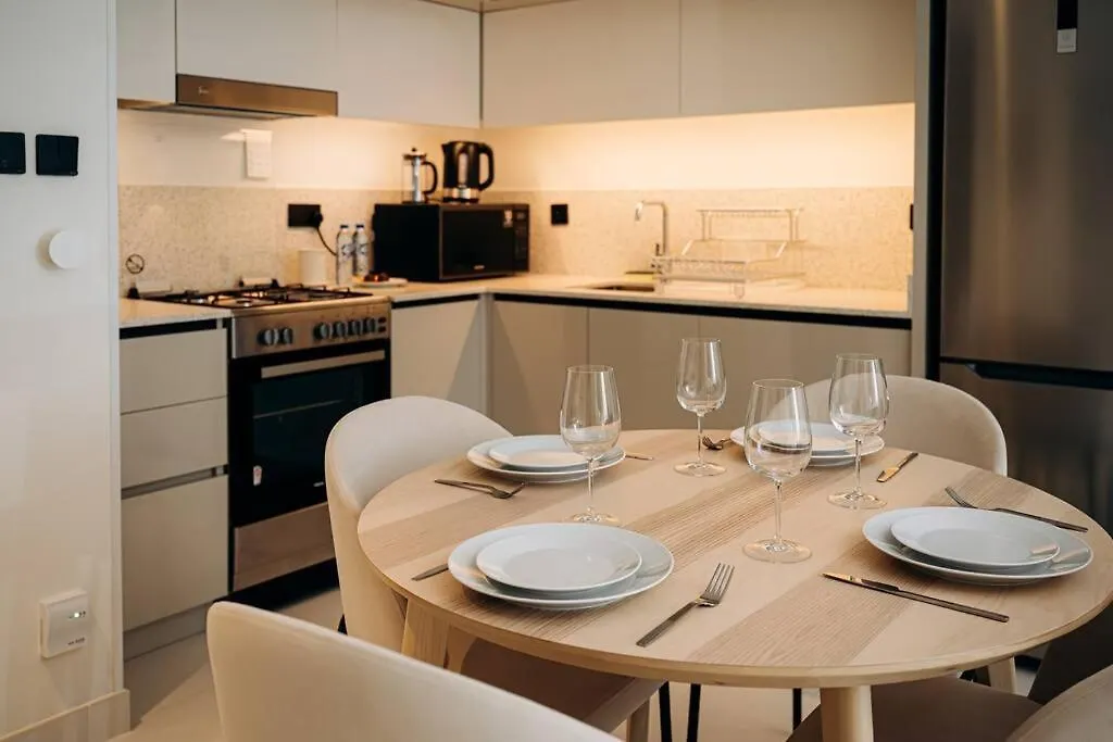 Cozy 1Br With Private Beach & Canal View Dubai 0*,